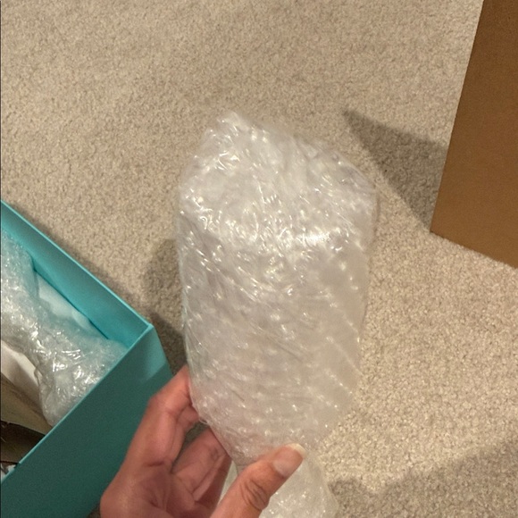 Tiffany & Co. Clear Crystal Flutes on Iconic Blue Box - Picture 9 of 11